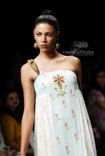 Model walks on the Ramp for Anupama Dayal in Lakme India Fashion Week on March 31th 2008(25).jpg