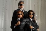 Amitabh Bachchan with Aishwarya Majumdar,Anvesha Dutta at the promo shoot of Chhote Ustaad Finale(4).jpg