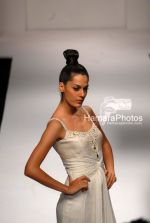 Model walks on the ramp for Sanjay Malhotra in Lakme Fashion week on April 2nd 2008(5).jpg