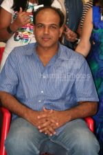 Ashutosh Gowariker at Special screening of Jodhaa Akbar in  Famous Studio on April 4th 2008(9).jpg