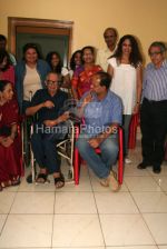 R K Laxman, Ashutosh Gowariker at Special screening of Jodhaa Akbar in  Famous Studio on April 4th 2008(10).jpg