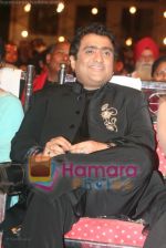 Kunal Ganjawala at Chhote Ustad finals (2).jpg