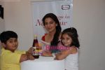 Juhi Chawla signed as the brand ambassador for Rooh Afza in Lower Parel on March 20th 2008 (8).jpg