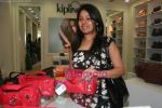 Sunidhi Chauhan at the Kipling Store, Skyzone, Phoenix Mills on April 9th 2008 (34).jpg