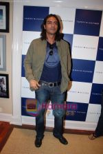 Arjun Rampal at the launch of Iconic America book of Tommy Hilfiger in Tommy Hilfiger store, Churchgate on April 11th 2008 (20).JPG