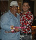 Bhushan Kumar,Satish Kaushik at Satish Kaushiks Bday Bash in Cinevistaas Studios, Kanjunmarg on April 13th 2008 (2).jpg