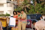 Mandira Bedi, Rahul Bose, Cyrus Broacha on the Location of Mumbai Chaka Chak in Worli Seaface on April 16th 2008 (5).jpg