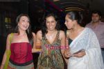 Shilpa Shukla, Shubhi Mehta, Chon Chon at Hope Little Sugar premiere in  Cinemax on April 17th 2008 (3).jpg