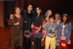 Helen, Waheeda Rehman, Zeenat Aman at Shiamak Davar Show in NCPA on April 20th 2008 (14).jpg