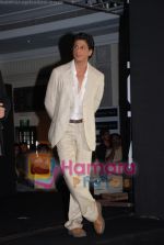 Shahrukh Khan ties up with Shopper Stop for their new campaign - _Start Something new_ in ITC Grand Maratha on April 23rd 2008 (30).jpg