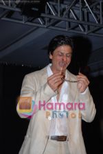 Shahrukh Khan ties up with Shopper Stop for their new campaign - _Start Something new_ in ITC Grand Maratha on April 23rd 2008 (35).jpg
