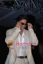 Shahrukh Khan ties up with Shopper Stop for their new campaign - _Start Something new_ in ITC Grand Maratha on April 23rd 2008 (36).jpg