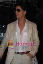 Shahrukh Khan ties up with Shopper Stop for their new campaign - _Start Something new_ in ITC Grand Maratha on April 23rd 2008 (37).jpg