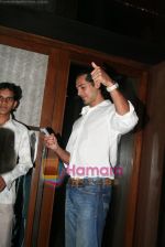 Dino Morea at the launch of Magic club in Worli on April 23rd 2008 (21).JPG