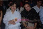 Farida Jalal at the Launch of _Aashayein_ first look in Vie Lounge on April 29th 2008(3).JPG