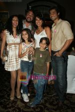 Kabir Bedi,Pooja Bedi with Haneef at Elle Silent Auction for Breast Cancer awareness in Taj Hotel on May 5th 2008(12).JPG