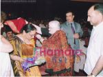 Smt.Shameem Azad H.E. Governor JKLt.Gen.S.K.SinhaHonb.Chief Minister Sh.Ghulam Nabi Azad and Pt.Bhajan Sopori  at Ustadoon Kay Ustaad hai Pt. Shamboo Nath Sopori ji, Governor CM felicitate the _Father of Music_ Pt. .jpg