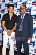 Mr.Ashutosh (Head of IBN7) and Atul kulkarni for upcoming serial Bawander.jpg