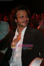 Vivek Oberoi at the Unveiling Of The _Tiger Wall Of Hope_ By WWF & Nokia in J W Marriott mall on May 18th 2008(16).JPG