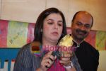 Farah Khan at Hokey Pokey ice cream parlour launch in Bandra on May 20th 2008(12).JPG