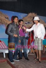 Aftab Shivdasani, Ritesh Deshmukh, Rannvijay at MTV Splitsvilla- De Taali event on May 28th 2008(3).JPG