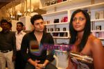 Shiney Ahuja at the Libaas store launch in Phoenix Mill on May 29th 2008(11).JPG