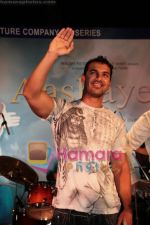John Abraham at Aashayein event in Bandra on May 30th 2008(27).JPG