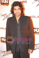 Sikander Kher at Summer 2007 premiere in Fun Republic on 12th June 2008(3).JPG