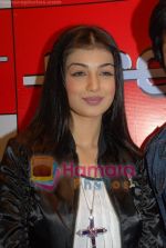 Ayesha Takia at Provogue_s Store Launch at Oberoi Mall on June 13th 2008 (2).JPG