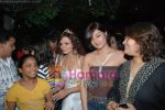 Rakhi Sawant celebrates with a big bang in Heera Panna Mall, Andheri on 16th June 2008(13).JPG