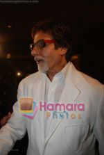 Amitabh Bachchan at the music launch of Singh is King in Enigma on June 26th 2008(39).JPG