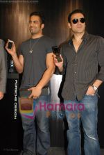Arbaaz Khan, Upen Patel at the launch of Porsche first mobile phone in Kemps Corner on June 27th 2008(2).JPG