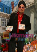 Silinder Pardesi at the Press release of Hey Soniye.jpg