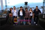 Celina Jaitley, Aftab Shivdasani, Govinda, Manoj Bajpai, Hansika Motwani, Upen Patel in Still from Money Hai Toh Honey Hai (2).jpg