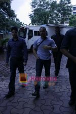 Aamir Khan on Location of movie Gajni at Fame Malad on August 7th 2008 (4).JPG