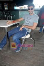 Milind Soman at Sangharsh Dahi Handi in Vie Lounge on August 21st 2008 (10).JPG
