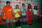 Pooja Bedi, Priya Dutt at the Launch of Let_s Just Play Go Healthy Challenge in Nick on 28th August 2008 (5).JPG