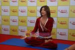 Shilpa Shetty promotes her yoga dvd at Radio Mirchi in Lower Parel on 2nd September 2008 (17).JPG