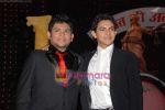 Aneek Dhar, Aditya Narayan at Aneek_s album Khwaishein in Famous Studio on 8th September 2008 (20).JPG