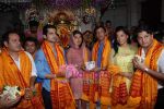 Arjan Bajwa, Priyanka Chopra, Mugdha Godse and Fashion star cast visit Siddhivinayak temple on 11th September 2008 (8).JPG
