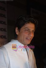 Shahrukh Khan at HDIL Couture week bash in Grand Haytt on 17th September 2008 (3).JPG