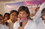 Shahrukh Khan goes for sheri at 3.30 a.m on Sunday 28th September 2008 (7).JPG