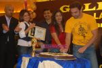 Sohail Khan Launches Gold Gym in Raghuleela Mall, Kandivali on 1st october 2008 (33).JPG