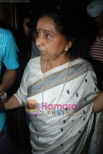 Asha Bhosle record a song together in Spectral Harmony, Mumbai on 10th October 2008 (2).JPG