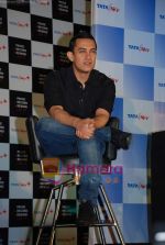 Aamir Khan launches new recordbale set tob box for Tata Sky in Grand Hyatt on 14th October 2008 (21).JPG