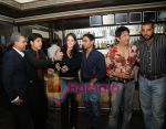 Basab Paul, Tulip Joshi, Vinod Nair, Shekhar Suman, Prince Lakshyaraj at Vie Lounge and Deck in Juhu on 14th October 2008.jpg