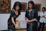 Vidya Malvade inaugurates art exhibition by Ruby Jagrut in Art Desh Gallery, Tardeo on 17th October 2008 (14).JPG