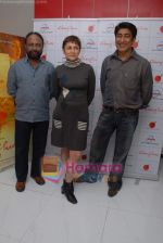 Ketan Mehta, Deepa Sahi, Anand Mahendroo at Rang Rasiya press meet on 18th October 2008 (2).JPG