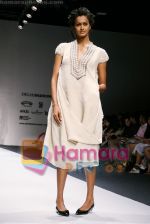 Model walk the ramp for Tarun Tahiliani show at Delhi Fashion Week in Emporio, Delhi (18).JPG