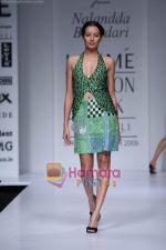 Model walk the ramp for Nalandda Bhandari_s Buoyant Passion collection at Lakme Fashion Week (2).JPG